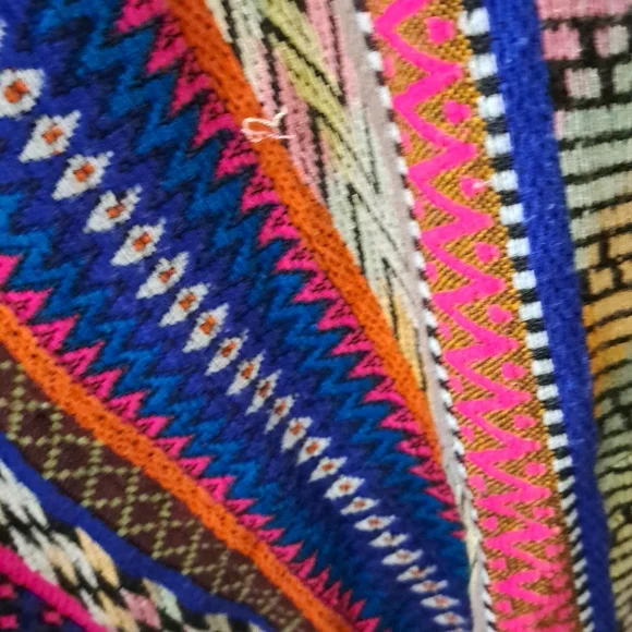 Multi color print Cape/Shawl - Picture 13 of 14